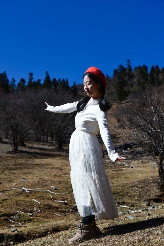 漂亮女孩扮精灵