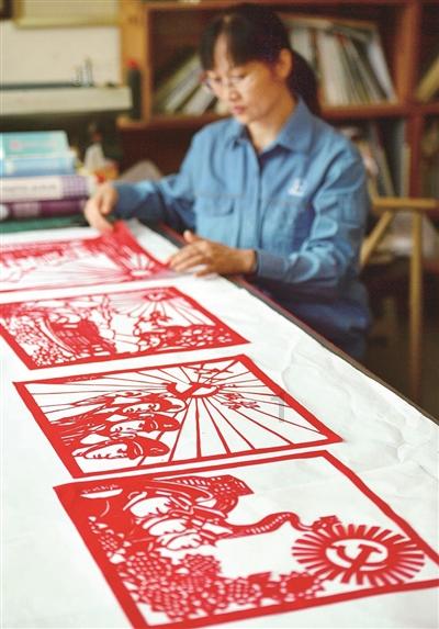 “校花”陈皖枝:因丈夫宠爱,胖到3百斤睡塌2张床,如今怎样了?
