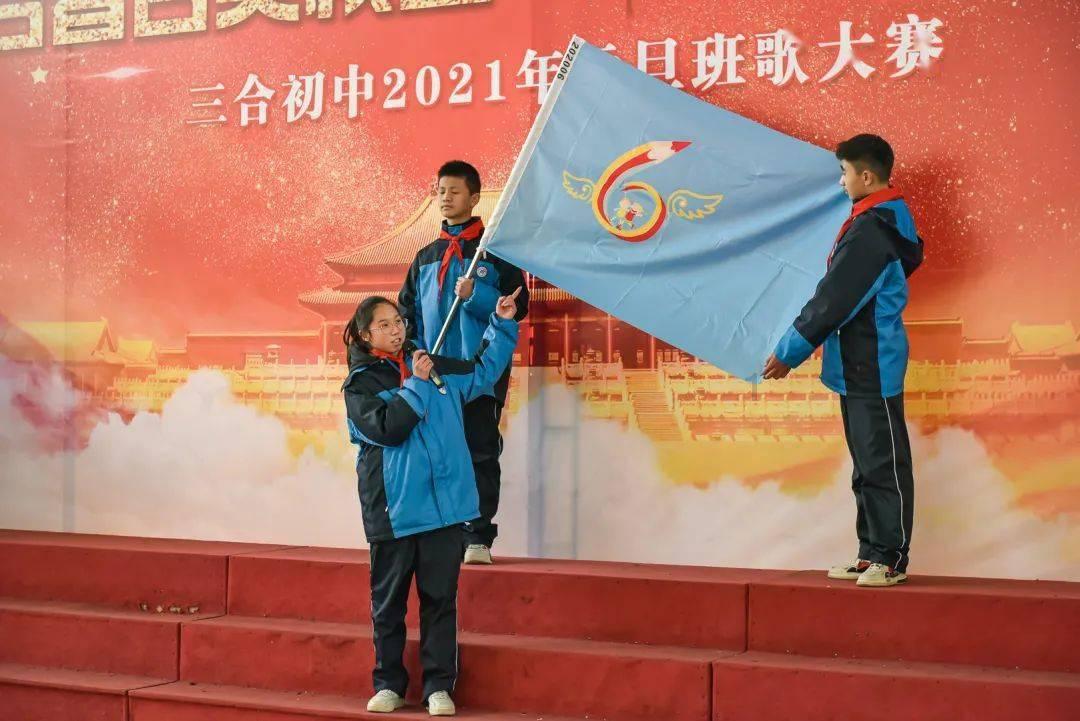男朋友很喜欢听《青雪故事》，是做什么的呀？游戏画面