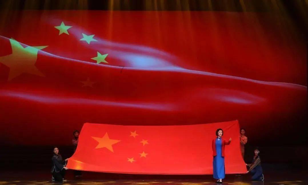 林书豪首秀仅6分广州惨败青岛，他的发挥为何会如此低迷？游戏画面