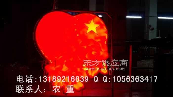 飞天小猪仔
