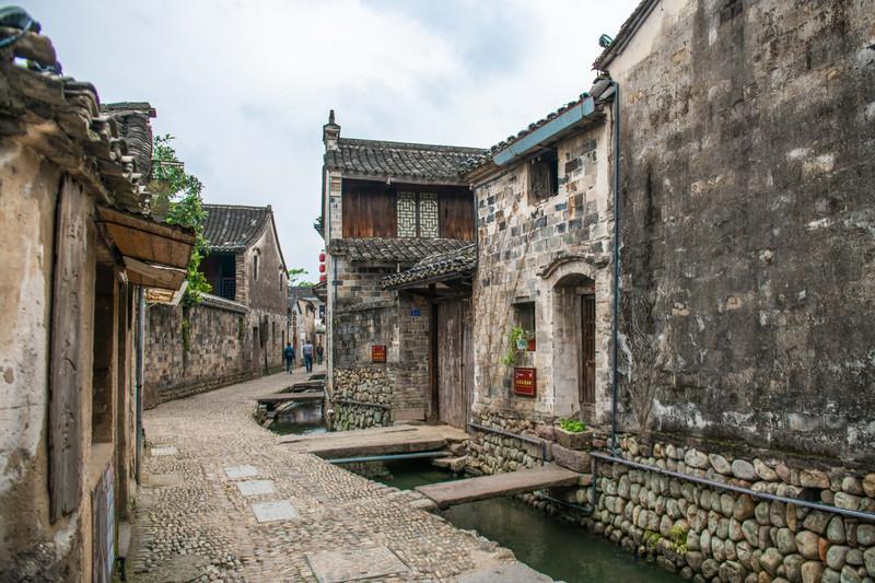 虫虫助手下载