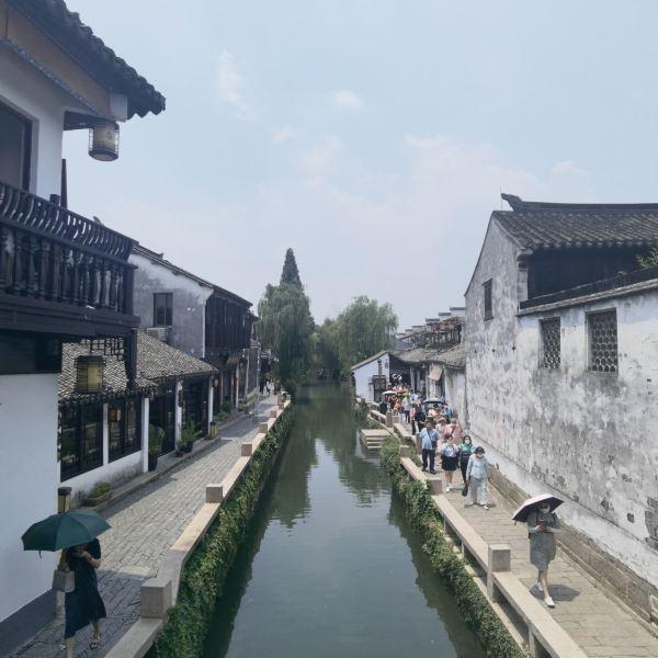 微博上是否存在对刘亦菲的尬吹现象？游戏画面