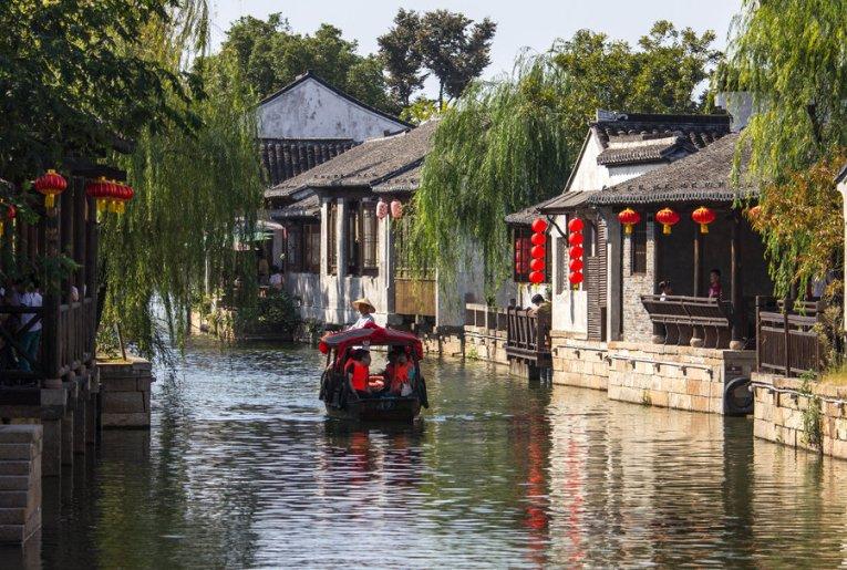 两会之声|加快形成新质生产力,上海的产业应该如何布局?