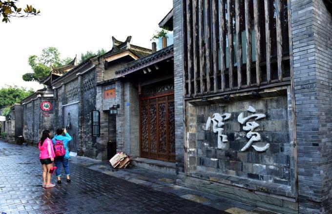 滚动的圆球无敌版