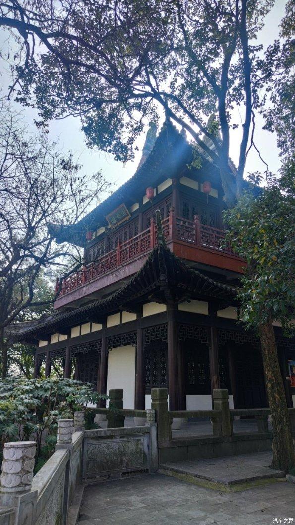 老板下班后发工作消息,我不回有错吗?-专业问答网站