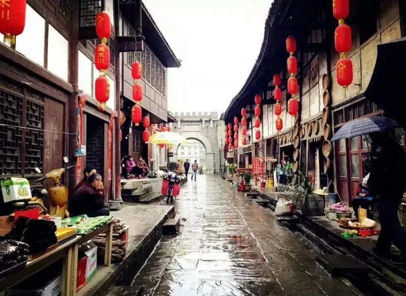 旋转飞机