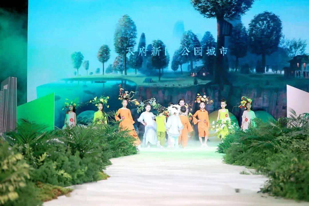 武汉甲康医院杨守彬教授科普：25岁女生拖成癌症：甲状腺结节离癌有多远？